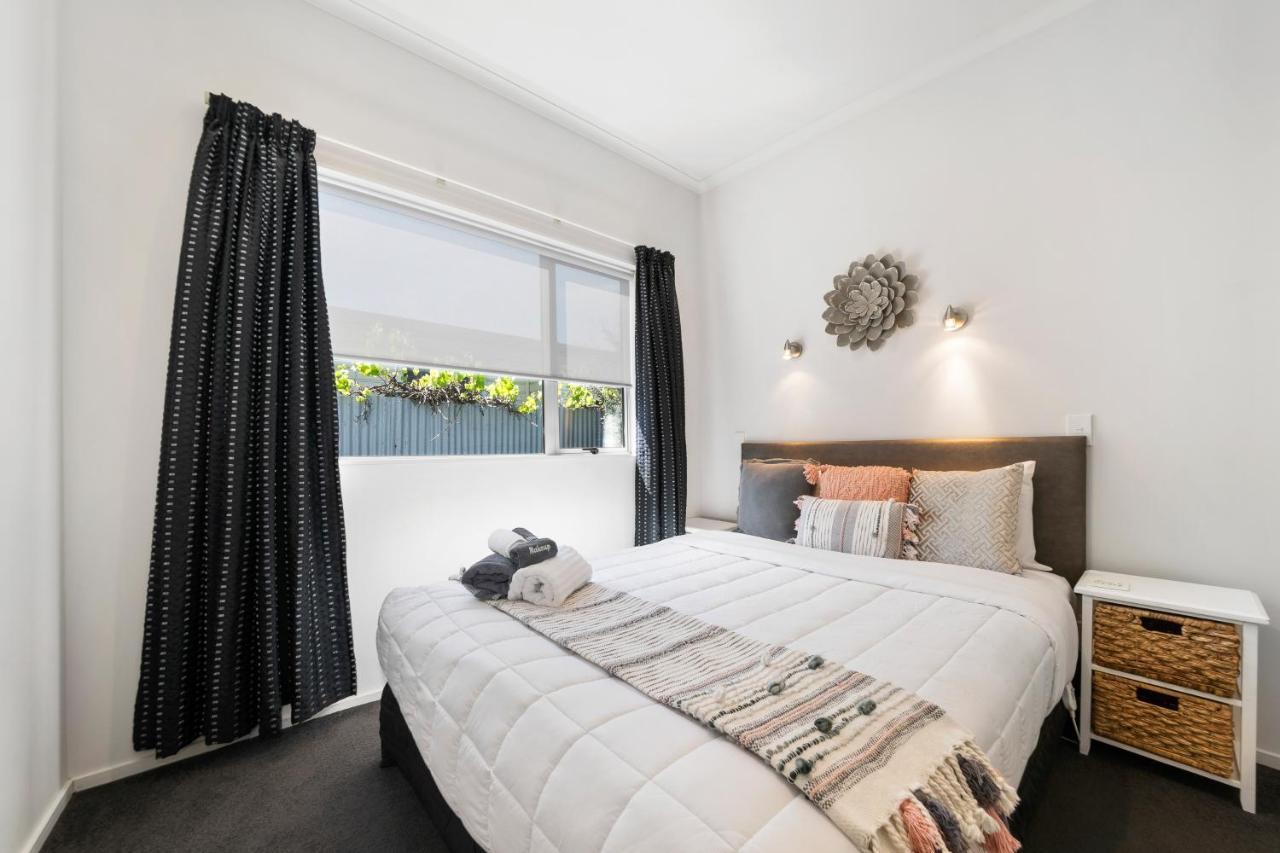 Two Tree Lodge Blenheim Bagian luar foto