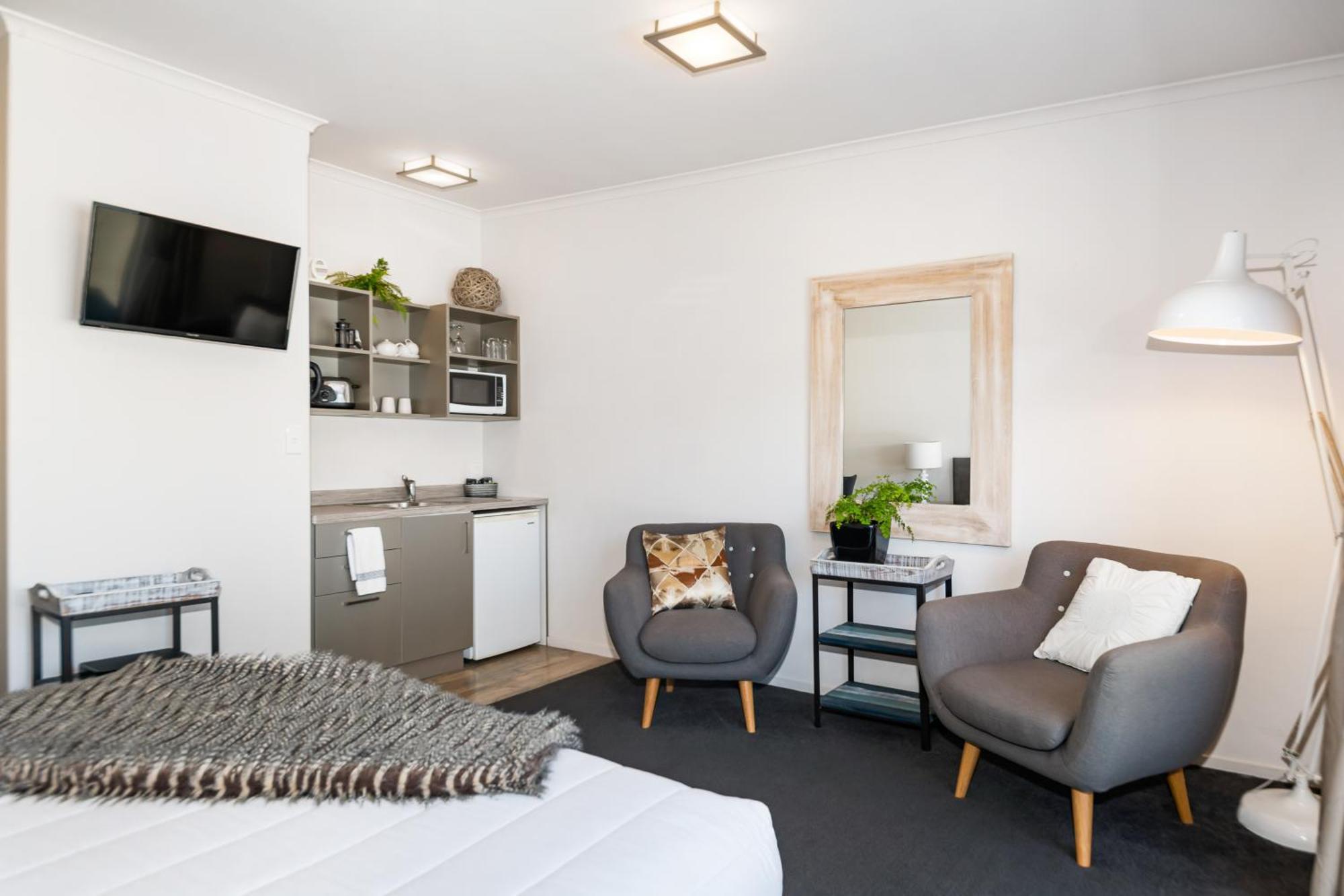 Two Tree Lodge Blenheim Bagian luar foto
