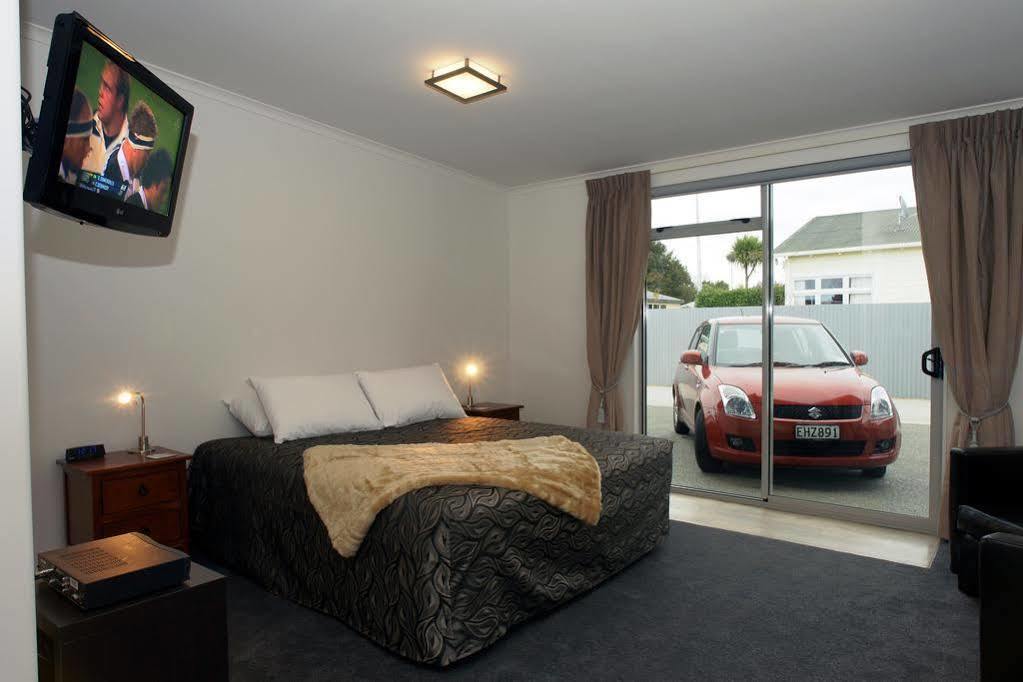 Two Tree Lodge Blenheim Bagian luar foto